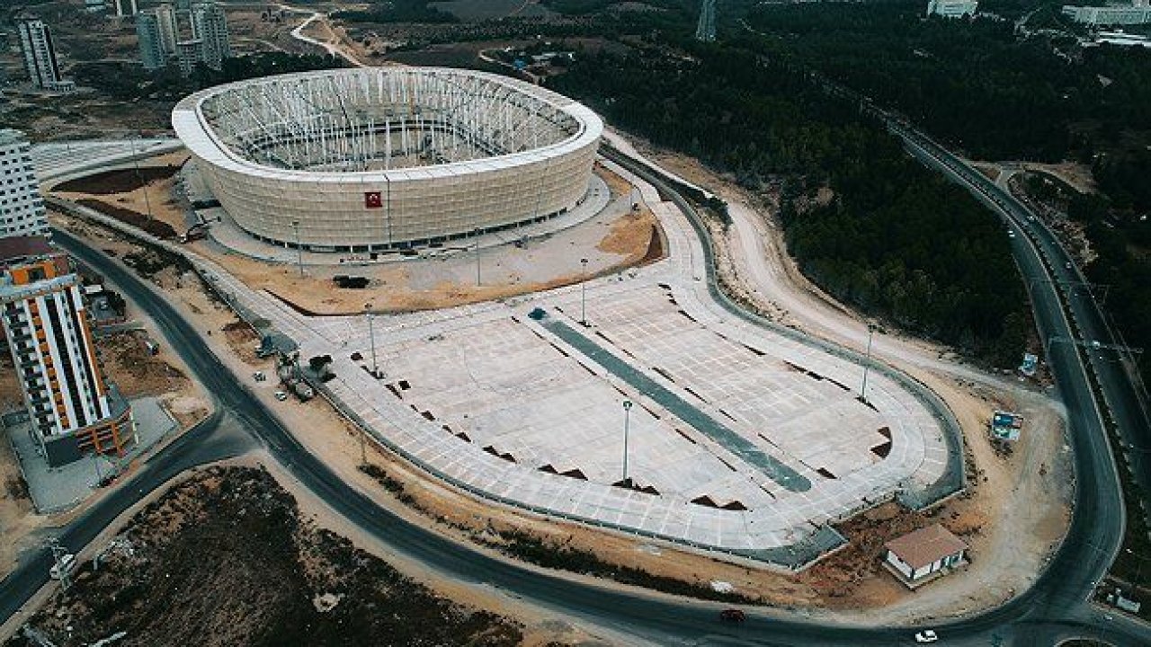 Yeni Adana Stadı`nda geri sayım