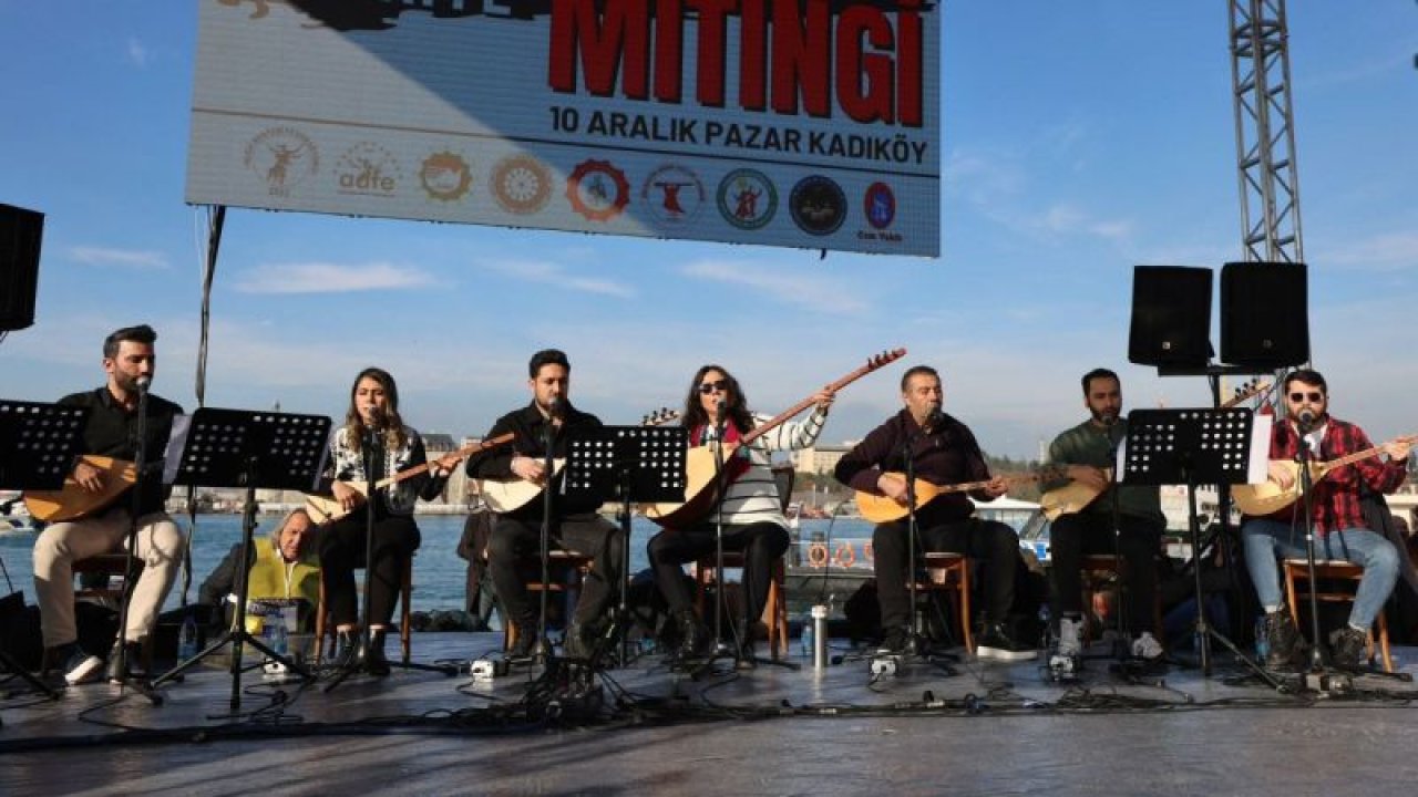 ALEVİ STK’LARDAN İSTANBUL’DA MİTİNG: “DEVLETİN ALEVİSİ OLMAYACAĞIZ. DEDELERİMİZİ HÜKÜMETİN MEMURLARI YAPMAYACAĞIZ”