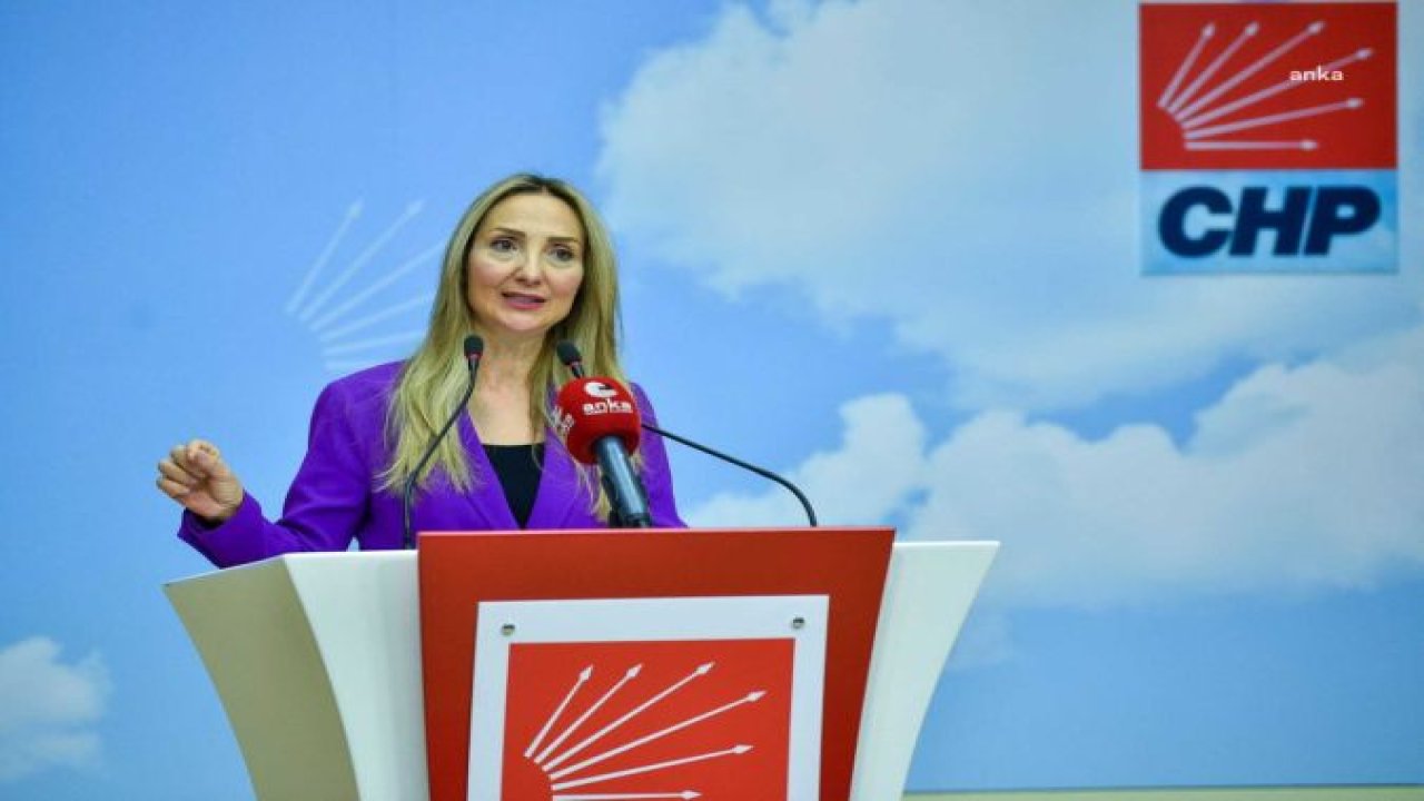 AYLİN NAZLIAKA’DAN TÜRK VATANDAŞI OLAN AFGAN GÖÇMENİN İKİ EŞİNİN DE NÜFUSA KAYDEDİLMESİYLE İLGİLİ SUÇ DUYURUSU: “İKİ EŞLİLİK KABUL EDİLEMEZ. BU DURUM TÜRK KAMU DÜZENİNE AYKIRIDIR”