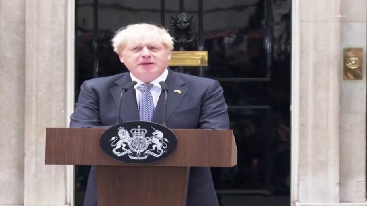 İNGİLTERE BAŞBAKANI BORİS JOHNSON İSTİFA ETTİ