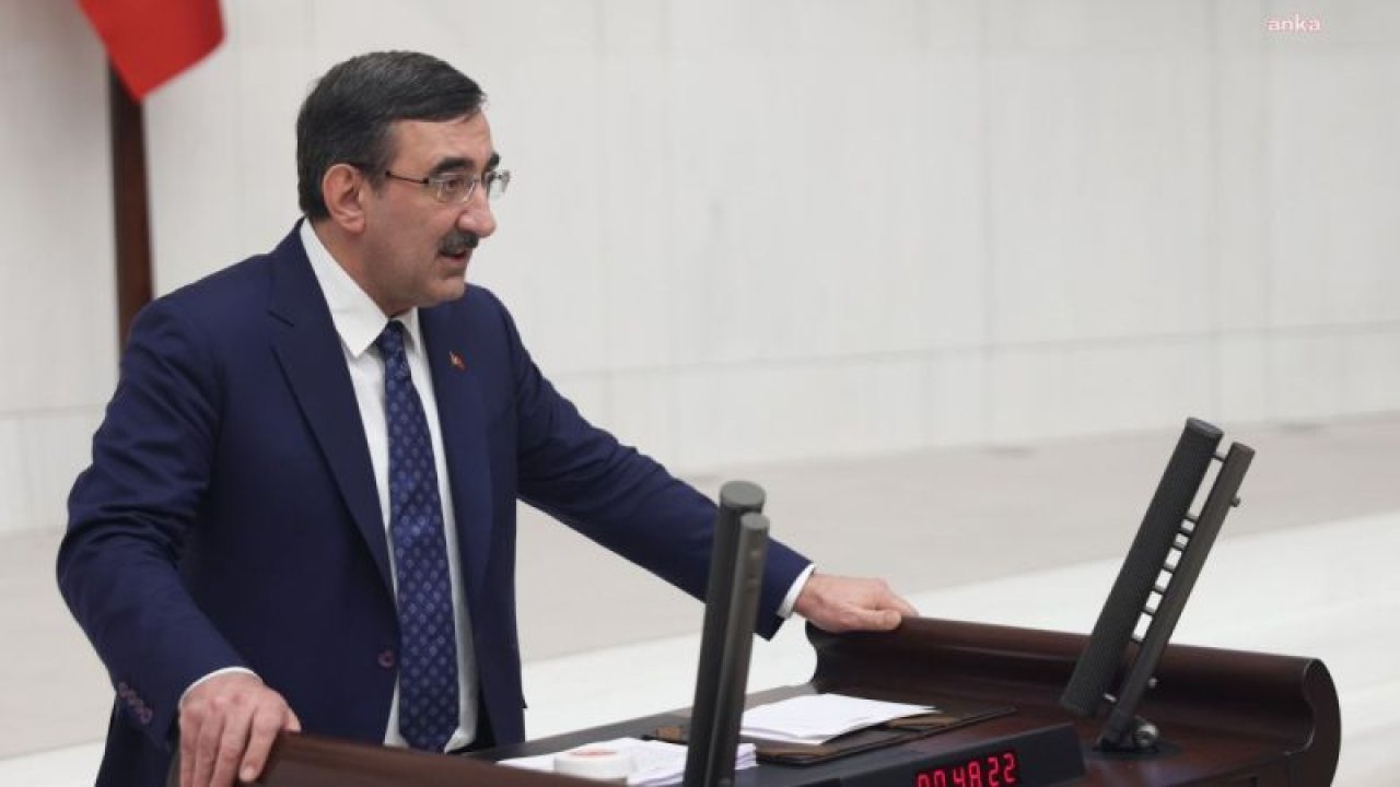 CEVDET YILMAZ: "GELECEK YILIN ORTALARINDAN İTİBAREN YILLIK ENFLASYONDA BELİRGİN BİR ŞEKİLDE DÜŞÜŞÜ HEP BİRLİKTE GÖRECEĞİZ"