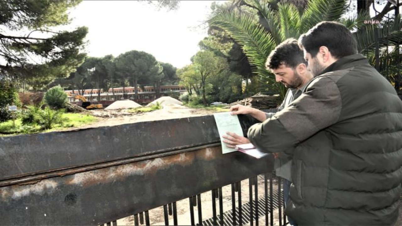 BORNOVA BELEDİYE BAŞKANI İDUĞ'DAN 'SURİYELİ MÜLTECİLER İÇİN ANAOKULU' İDDİASIYLA İLGİLİ AÇIKLAMA: “KORULUK ALANDA İNŞAAT YOK, AĞAÇ KESME YOK, O BÖLGEDE BÖYLE BİR MÜLTECİ YAPISI DA YOK”