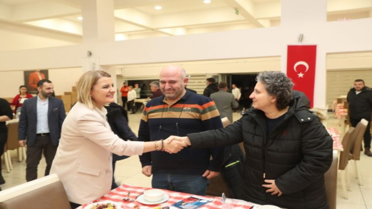 İZMİT BELEDİYE BAŞKANI HÜRRİYET, ESNAFLA BULUŞTU