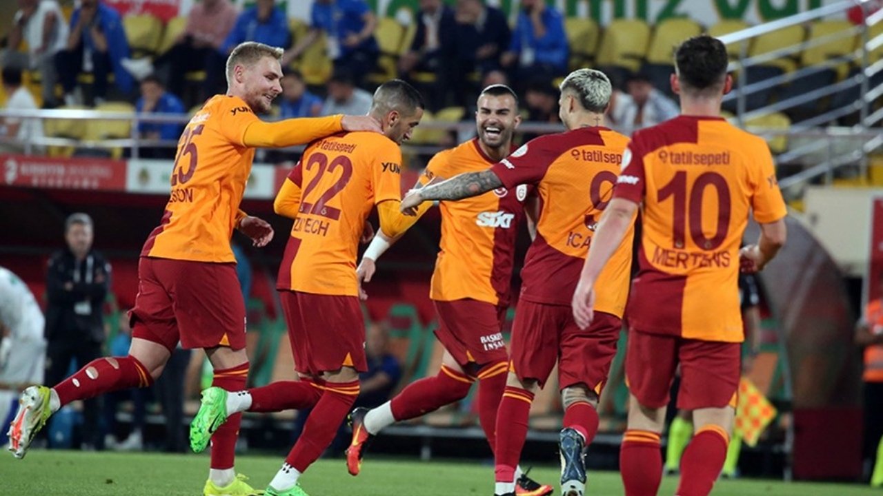 Sivasspor Öncesi Galatasaray’ın Yıldızı Sakatlandı!
