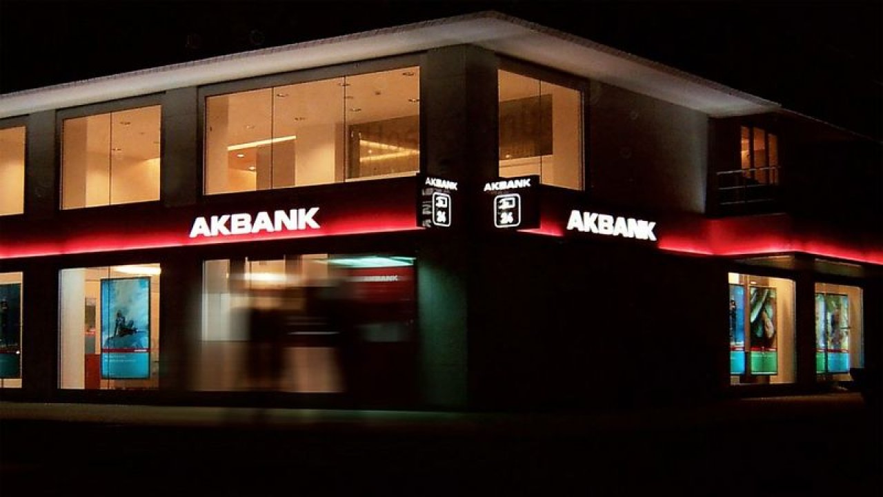 Akbank'tan sistem arızasına ilişkin açıklama