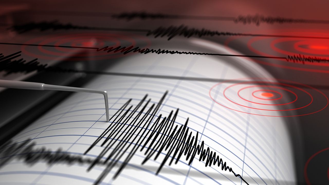 SON DAKİKA DEPREMLER! Türkiye’de En Son Deprem Nerede Oldu?