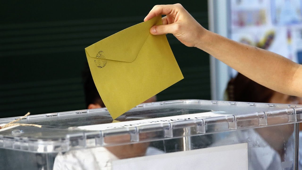 Erken Seçim Anketlerinde Sonuçlar Açıklandı