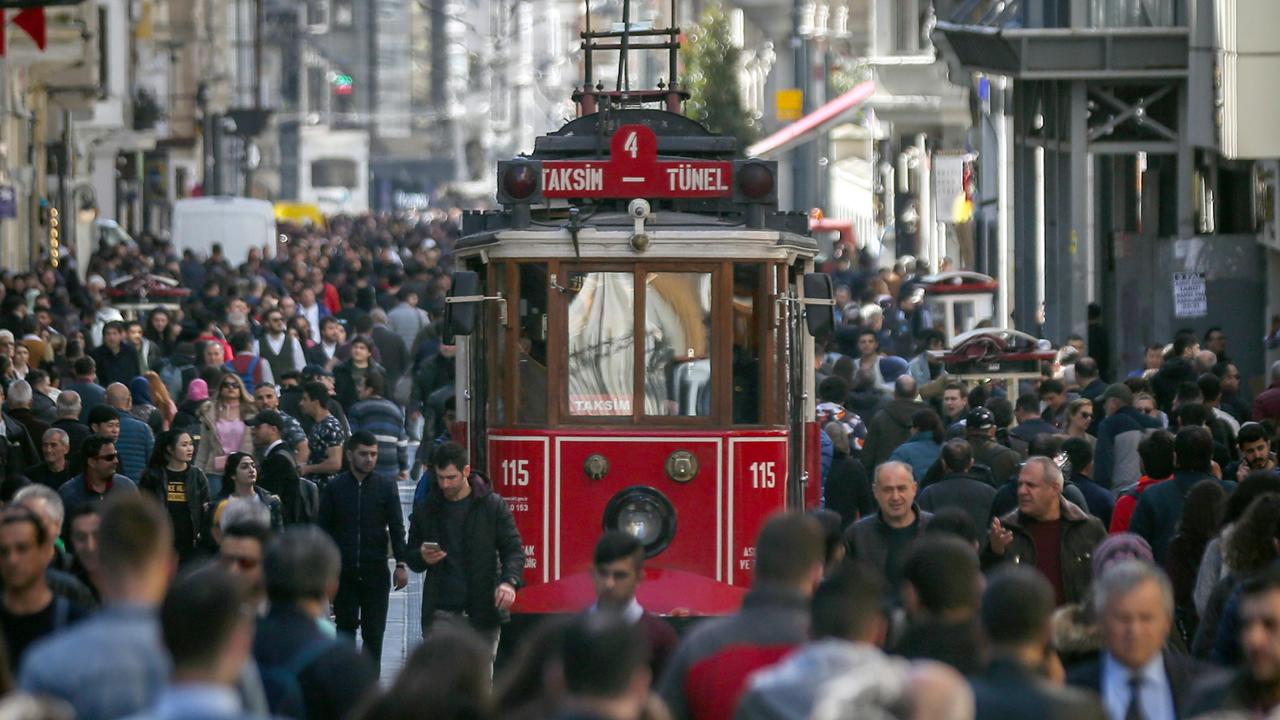 Vatandaşlara “Türkiye'nin En Önemli Sorunu Nedir?” Sorusu Soruldu! İşte Yanıtlar