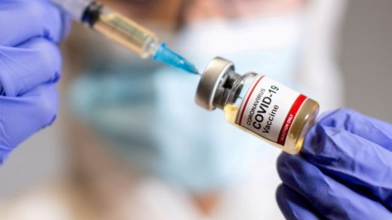 Bakan Koca uyarmıştı! Koronavirüs aşı randevuları başlıyor! 4.doz aşıyı kimler olabilir?