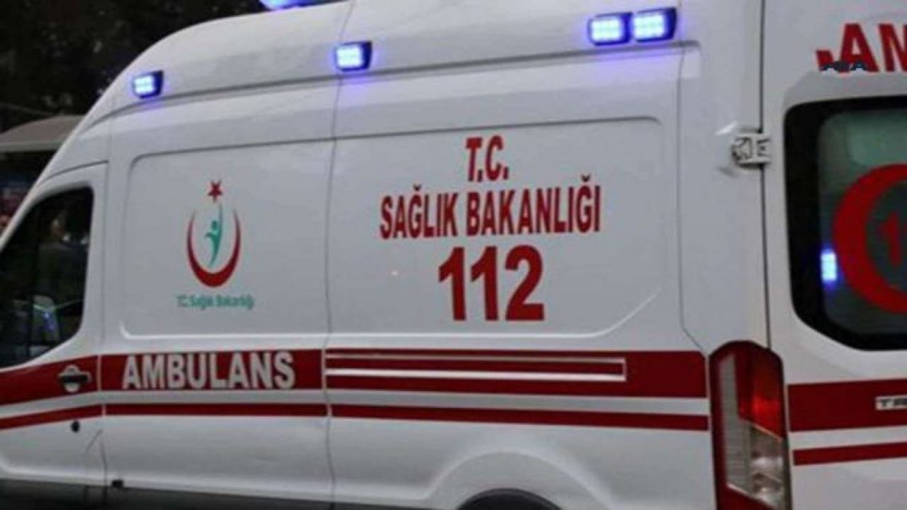 Hafif ticari araç ile otomobil çarpıştı: 6 yaralı