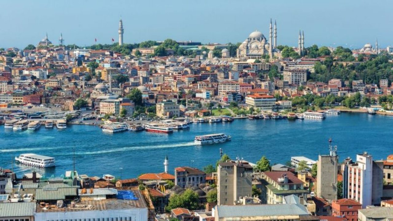 CHP'li Gürsel Tekin'den çarpıcı İstanbul yorumu! Kadınlar için tehlikeli