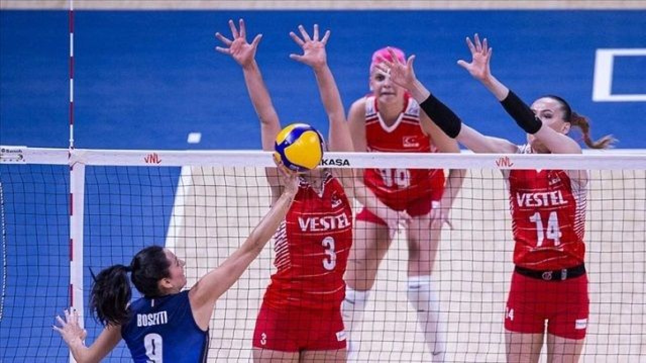 Filenin Sultanları 3.'lük maçına çıkıyor: Türkiye Sırbistan voleybol maçı ne zaman, hangi kanalda, saat kaçta?