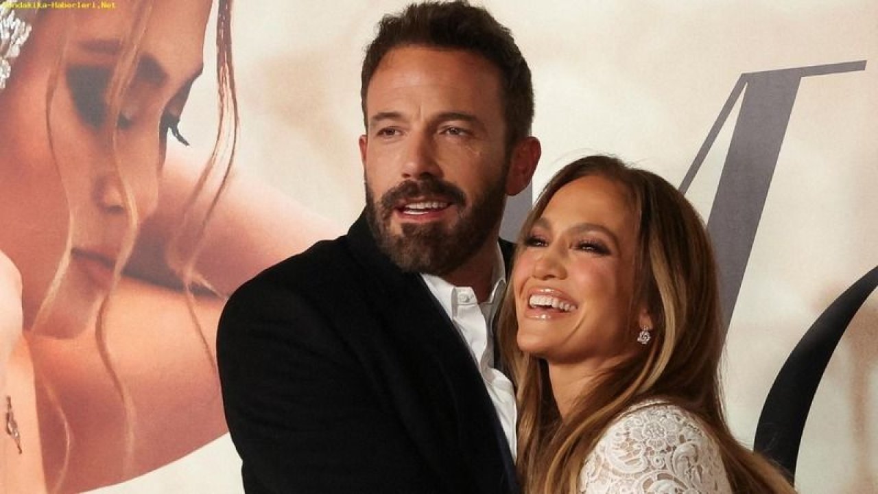 Jennifer Lopez ve Ben Affleck'ten sürpriz nikah! Hayranlarına bu şekilde duyurdu...