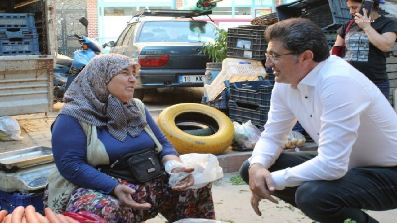 ENSAR AYTEKİN: "ARTIK İKTİDAR GİDERAYAK SON KOZLARINI OYNAYARAK HALKA ŞİRİNLİKLER YAPMAYA ÇALIŞIYOR"