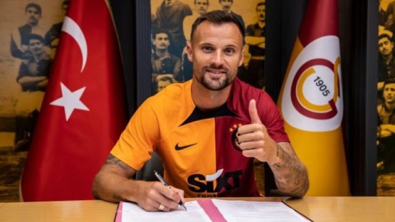 İsviçreli golcü Haris Seferovic resmen Galatasaray'da! Anlaşmayı böyle imzaladı