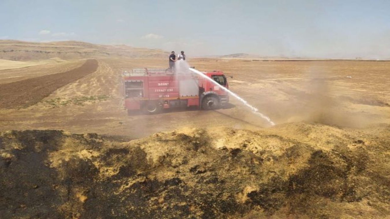 Hasadı yapılan 100 ton buğday yangında kül oldu