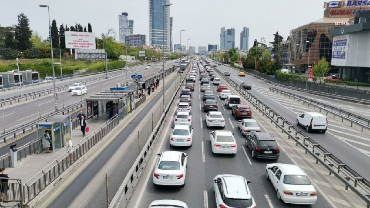 TÜİK: HAZİRANDA TRAFİĞE KAYDI YAPILAN TAŞIT SAYISI BİR ÖNCEKİ AYA GÖRE YÜZDE 3,0 AZALDI