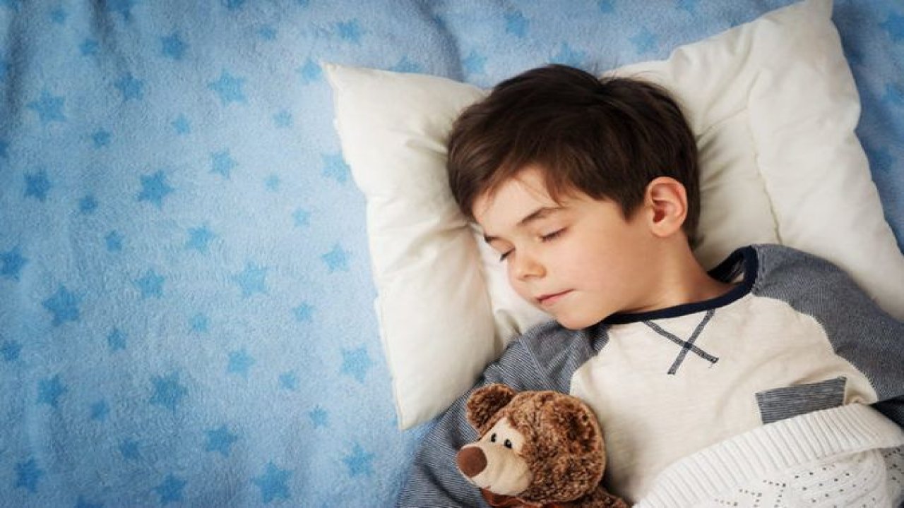Çocukların uykusu nasıl düzenlenmeli?