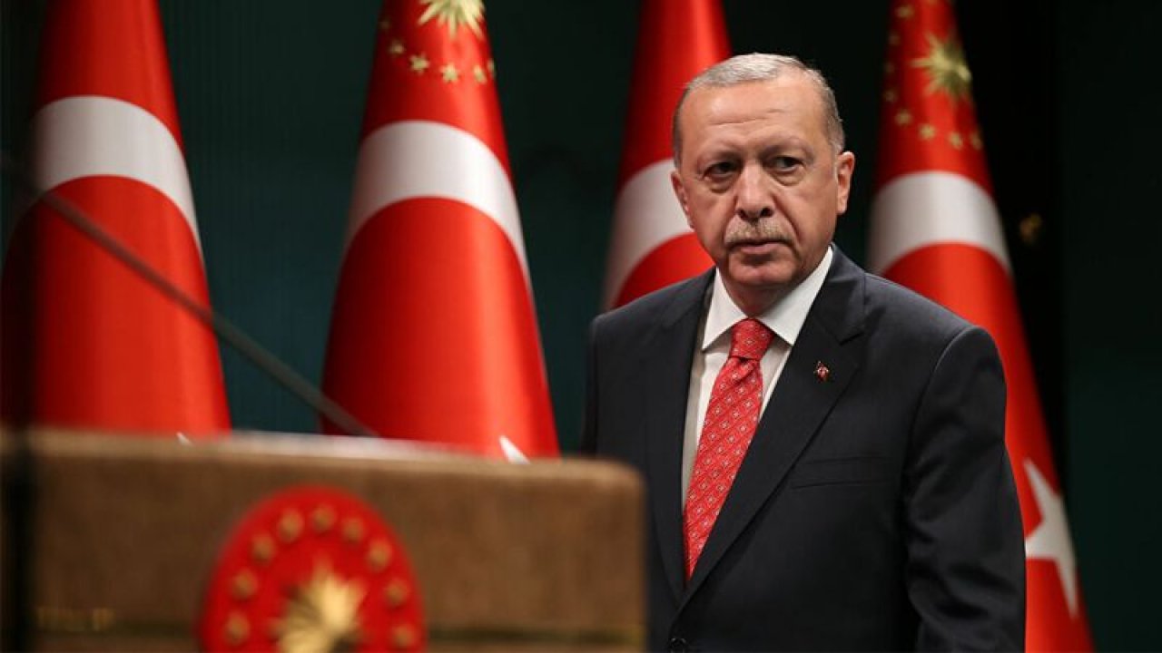 Yeniçağ yazarından çarpıcı iddia: "Erdoğan savaş çıkarıp seçimi bir yıl erteler"