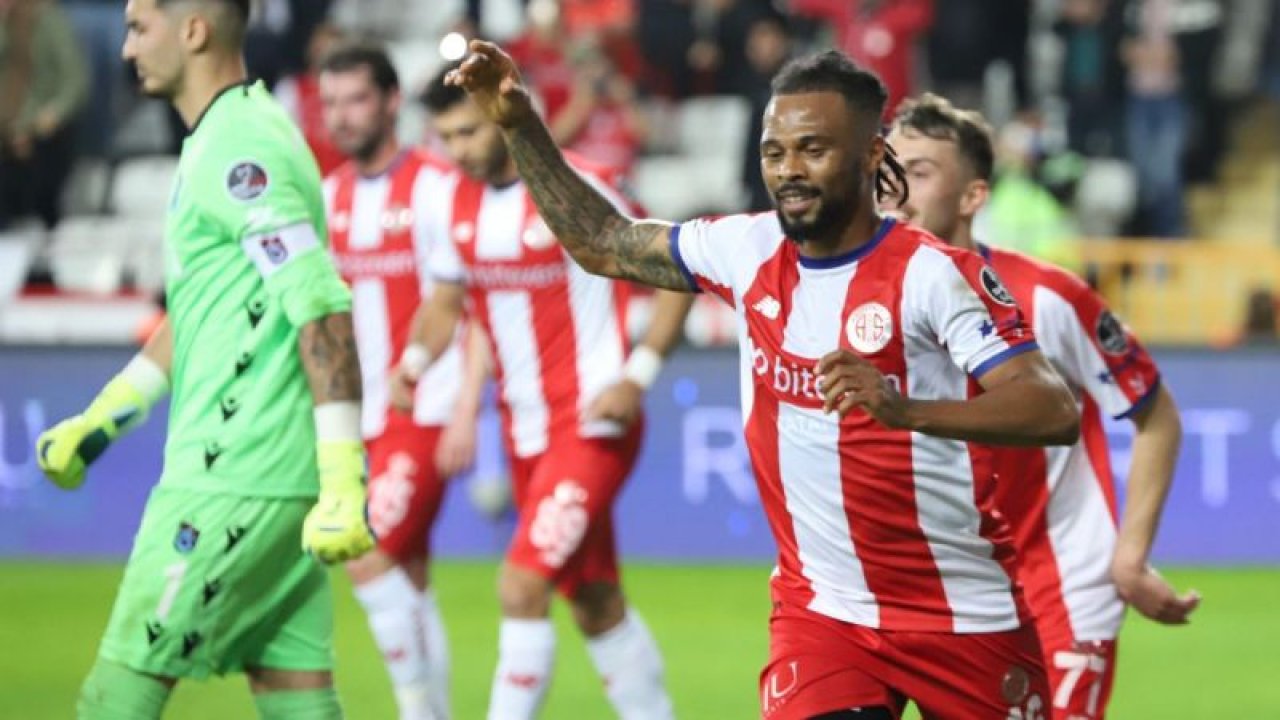Lidere çelme!  27 maçlık müthiş serisi Antalya’da son buldu